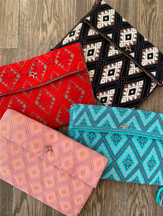 01 Clutches