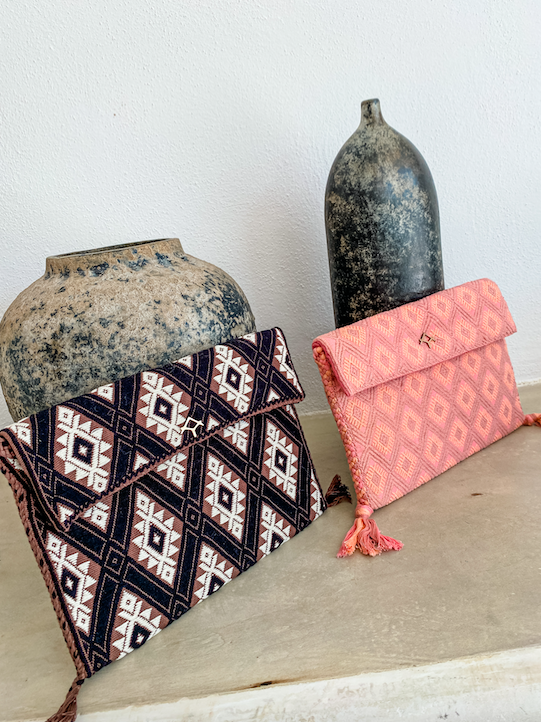 05 clutches