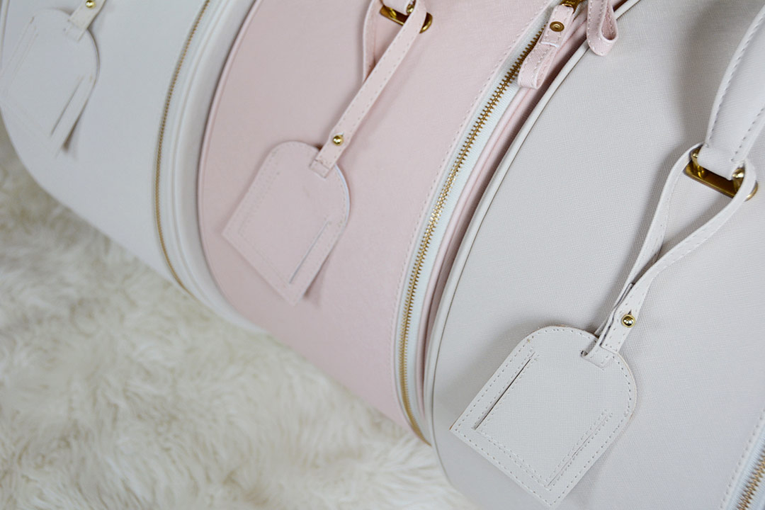 12 Valise a Chapeau Bridal