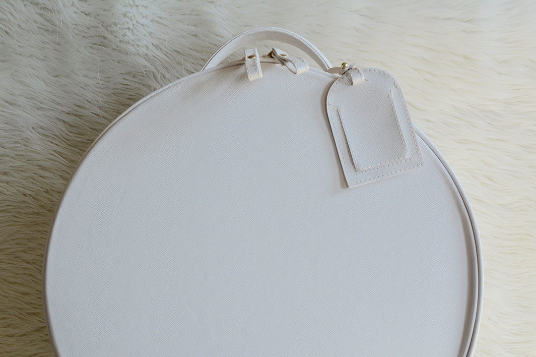 18 Valise a Chapeau Bridal